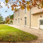 Manoir De L'aubiniere