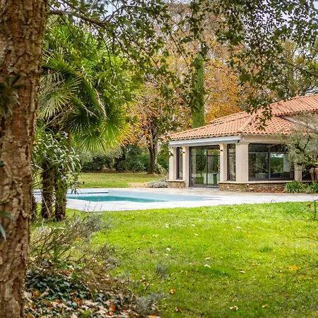 Manoir De L'aubiniere * Saint-Julien-de-Concelles