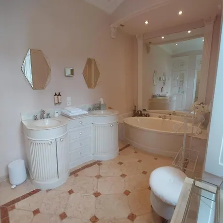 Manoir De L'aubiniere Вилла