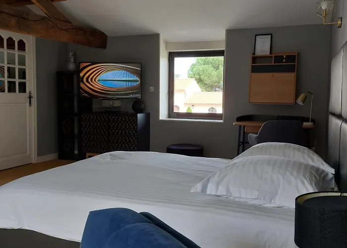 Manoir De L'aubiniere * Saint-Julien-de-Concelles