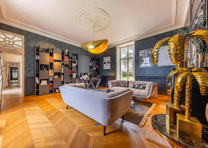 Manoir De L'aubiniere