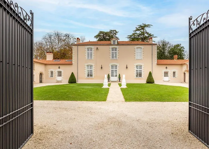 Manoir De L'aubiniere Villa
